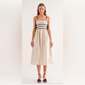 NWOT Sofia The Label size M Lena midi dress